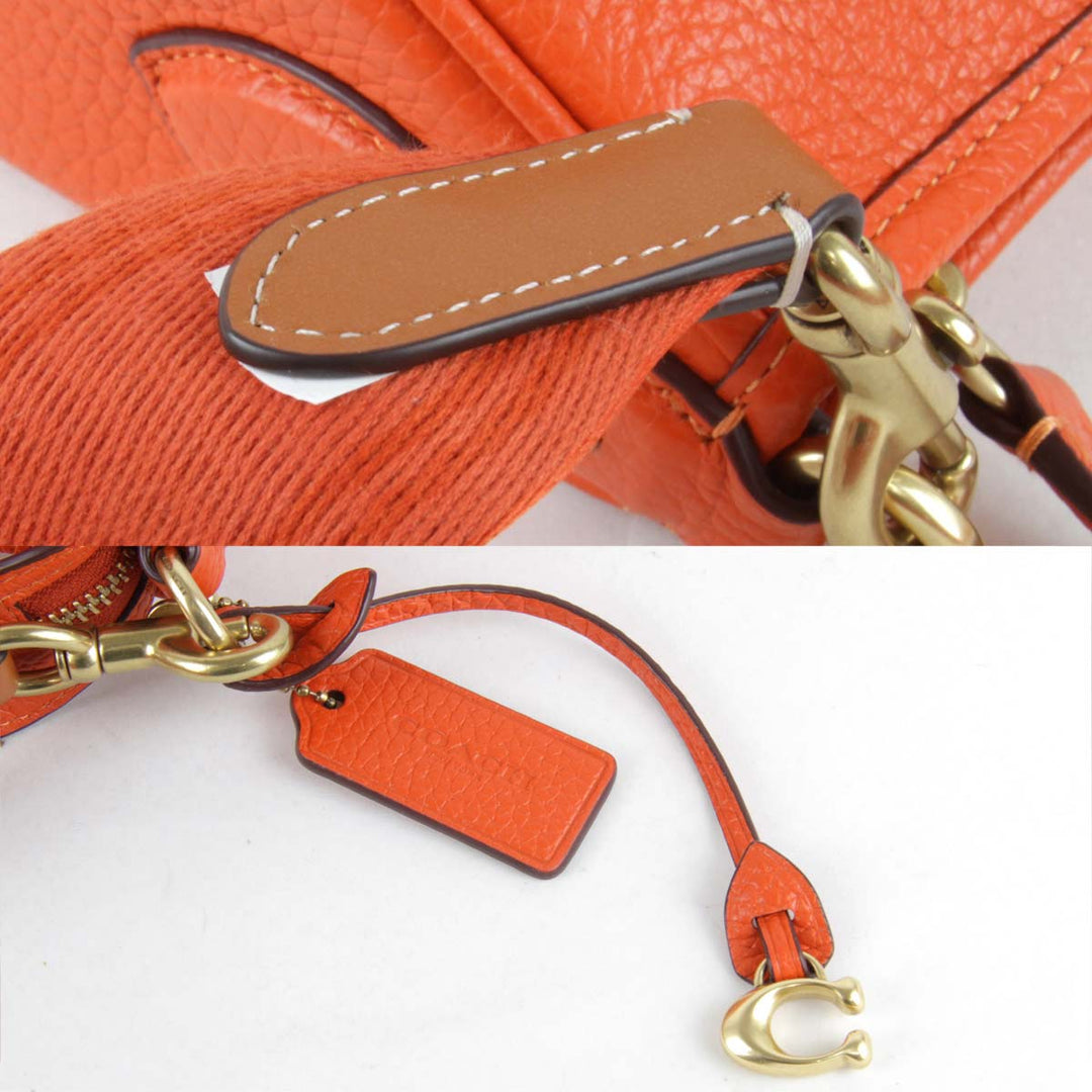 美品『USED』 
COACH コーチ 
 CC437 ショルダーバッグ 
レザー オレンジ