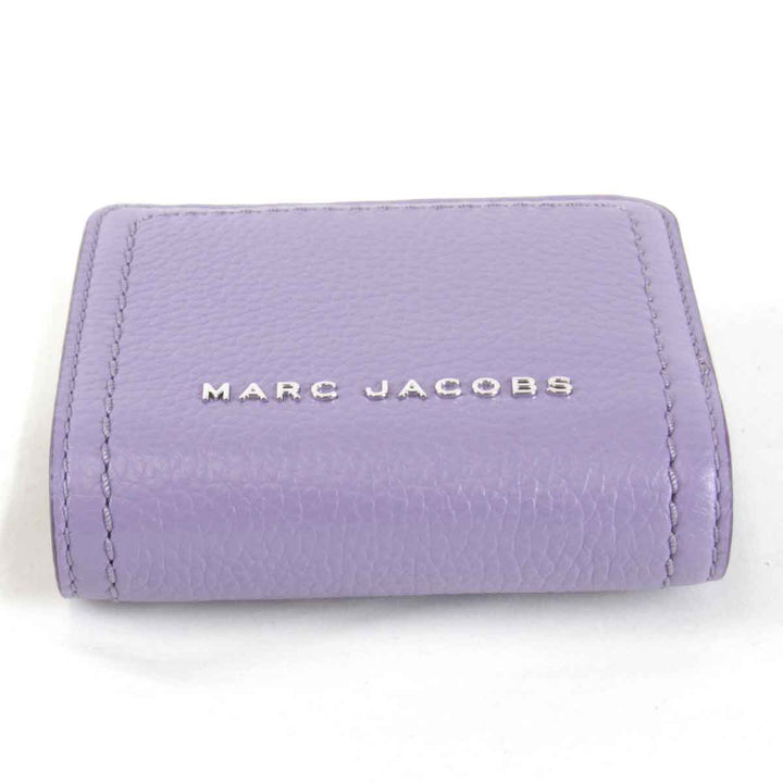 『美品』 
MARC JACOBS マークジェイコブス 
 二つ折り財布 
レザー パープル