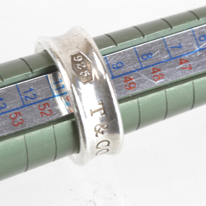 良品『USED』 シルバー925 
TIFFANY&Co. ナロー リング・指輪