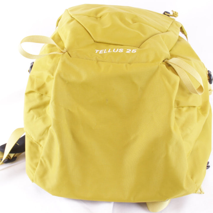 美品『USED』 
THE NORTH FACE ザ・ノースフェイス 
 TELLUS25 リュック・デイパック 
ナイロン イエロー