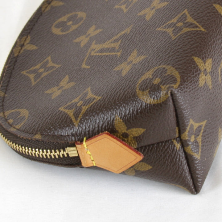 美品『USED』 
LOUIS VUITTON ルイ・ヴィトン 
 ポシェットコスメティックPM M47515 化粧ポーチ 
モノグラムキャンバス ブラウン