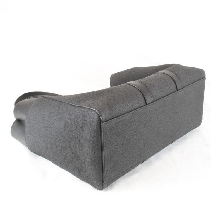 美品『USED』 
LOUIS VUITTON ルイ・ヴィトン 
 サックプラ24H M21865 トートバッグ 
トリヨンモノグラム ブラック 高級 ハイブランド 大容量 柔らかめの素材