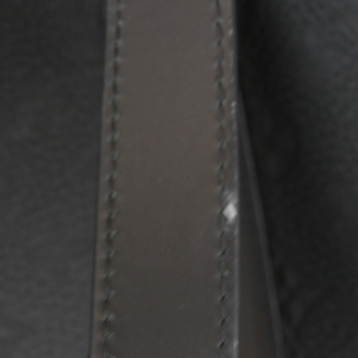 美品『USED』 
LOUIS VUITTON ルイ・ヴィトン 
 サックプラ24H M21865 トートバッグ 
トリヨンモノグラム ブラック 高級 ハイブランド 大容量 柔らかめの素材
