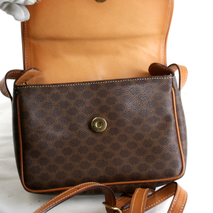『USED』 
CELINE セリーヌ 
 マカダム柄 ショルダーバッグ 
PVC/レザー ブラウン