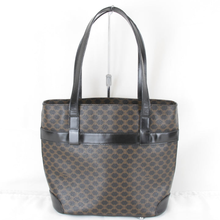 良品『USED』 
CELINE セリーヌ 
 マカダム柄 DM00/2 トートバッグ 
PVC/レザー ブラウン ベーシック シックな色