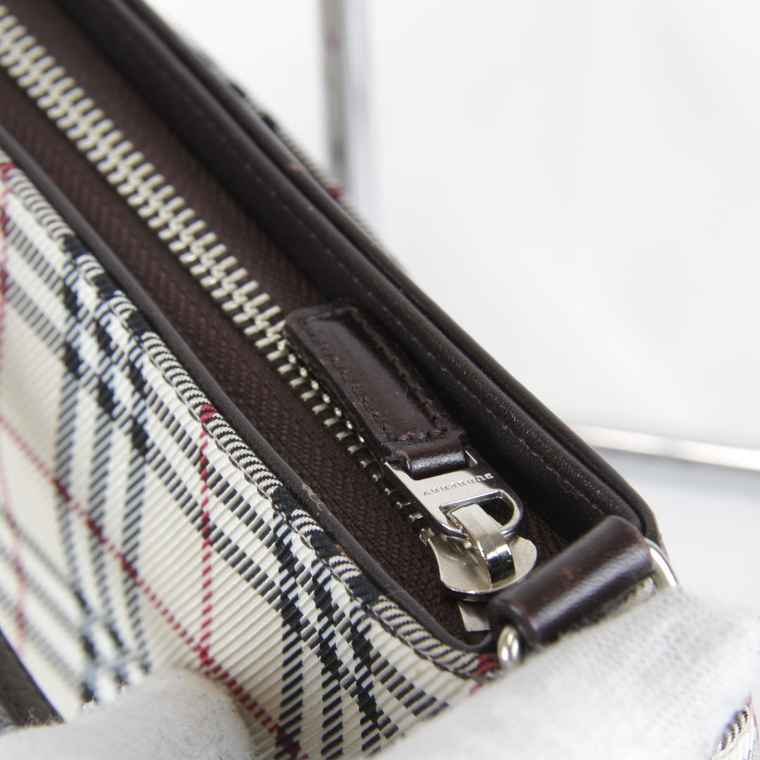 【価格改定】『USED』 
BURBERRY バーバリー 
 ショルダーバッグ 
キャンバス ベージュ