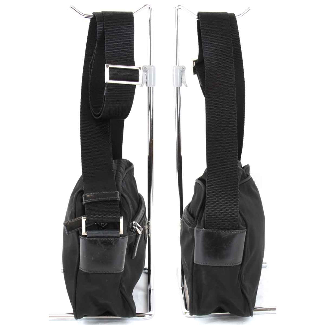 良品『USED』 
PRADA プラダ 
 ショルダーバッグ 
ナイロン ブラック