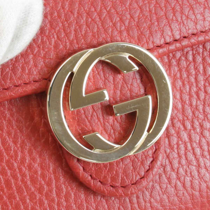 美品『USED』 
GUCCI グッチ 
 インターロッキングG 615525・2184 二つ折り財布 
レザー レッド