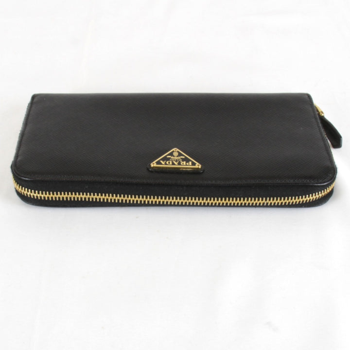 【価格改定】美品『USED』 
PRADA プラダ 
 サフィアーノラウンドファスナー 長財布 
レザー ブラック