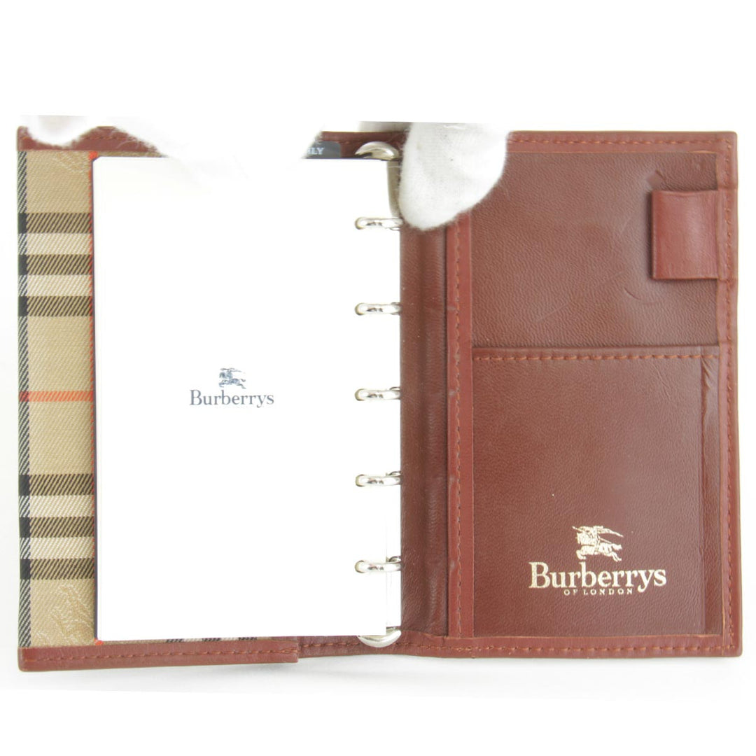 『USED』 
BURBERRY バーバリー 
 手帳カバー 
キャンバス/レザー  ベージュ