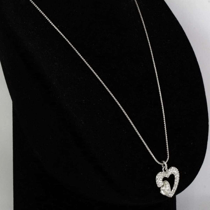 美品『USED』 クリスタル /ロジウムコーティング 
SWAROVSKI エモーション ペンダント ハート ネックレス