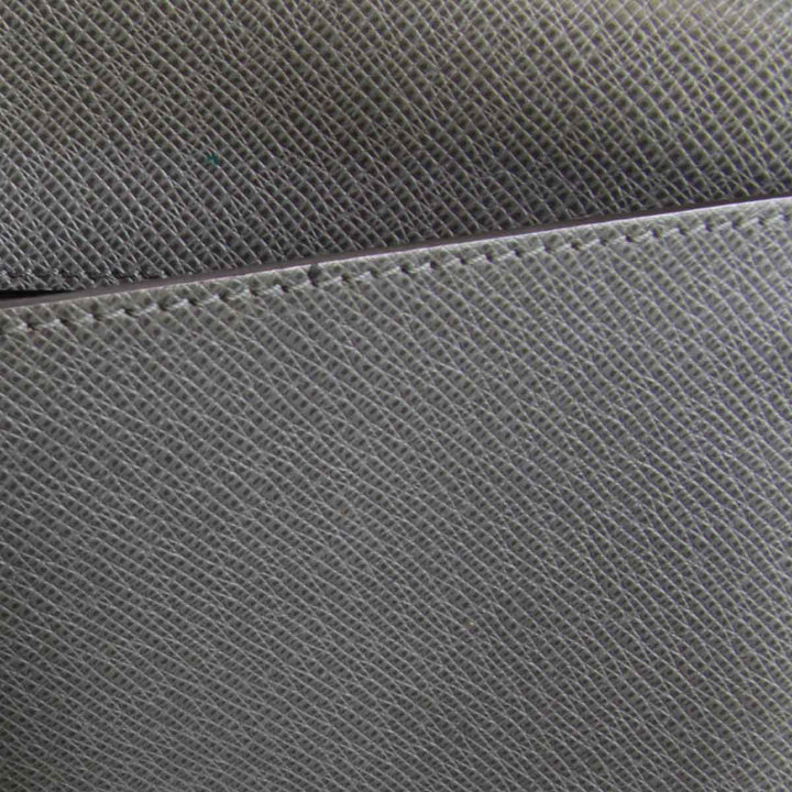 美品『USED』 
LOUIS VUITTON ルイ・ヴィトン 
 ネオ ベライア グラシエ M32683 セカンドバッグ 
タイガ グレー