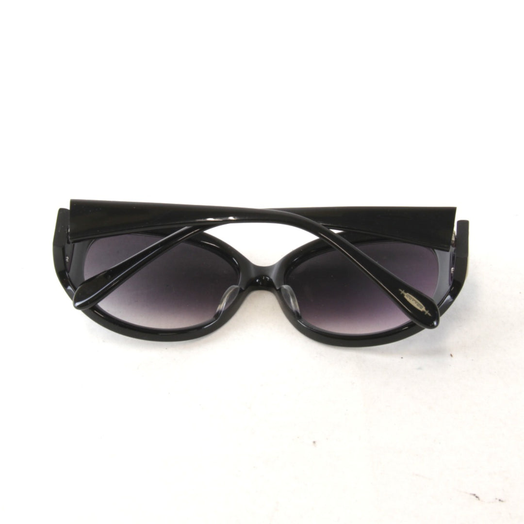 『USED』 
OLIVER PEOPLES オリバーピープルズ 
 56□17-135 サングラス 
 ブラック