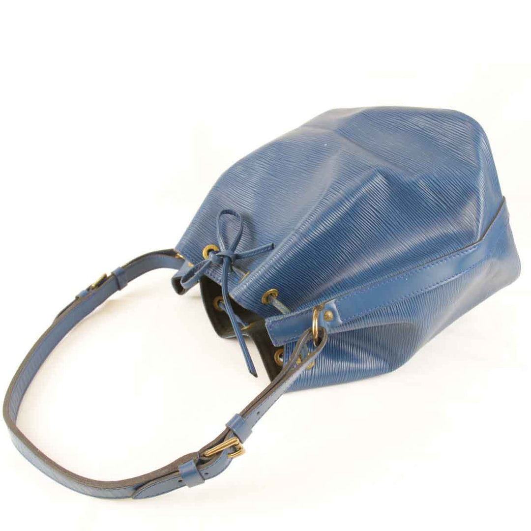 『USED』 
LOUIS VUITTON ルイ・ヴィトン 
 ノエ M44005 ショルダーバッグ 
エピレザー ブルー