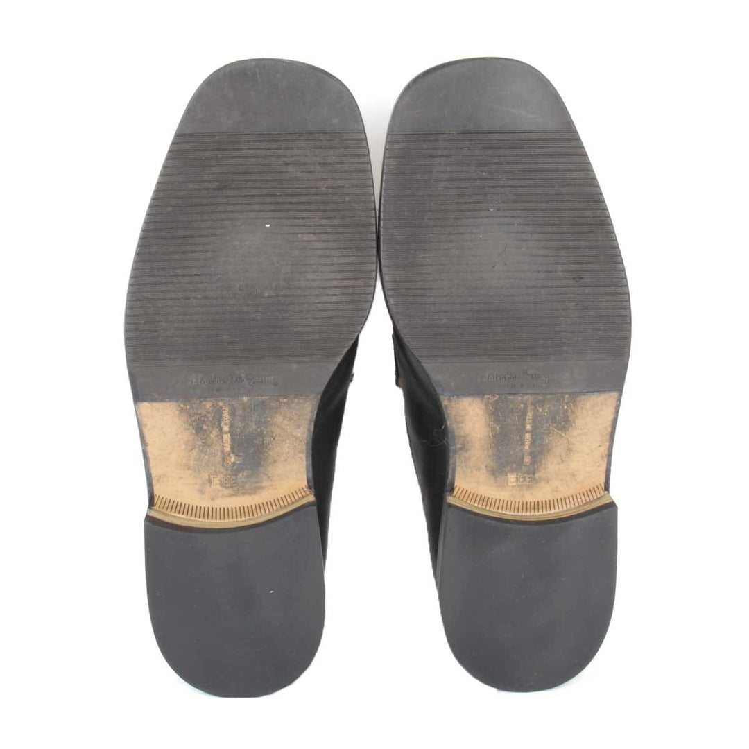 『USED』 
Salvatore Ferragamo フェラガモ 
 0289157 ローファー 
カーフ ブラック