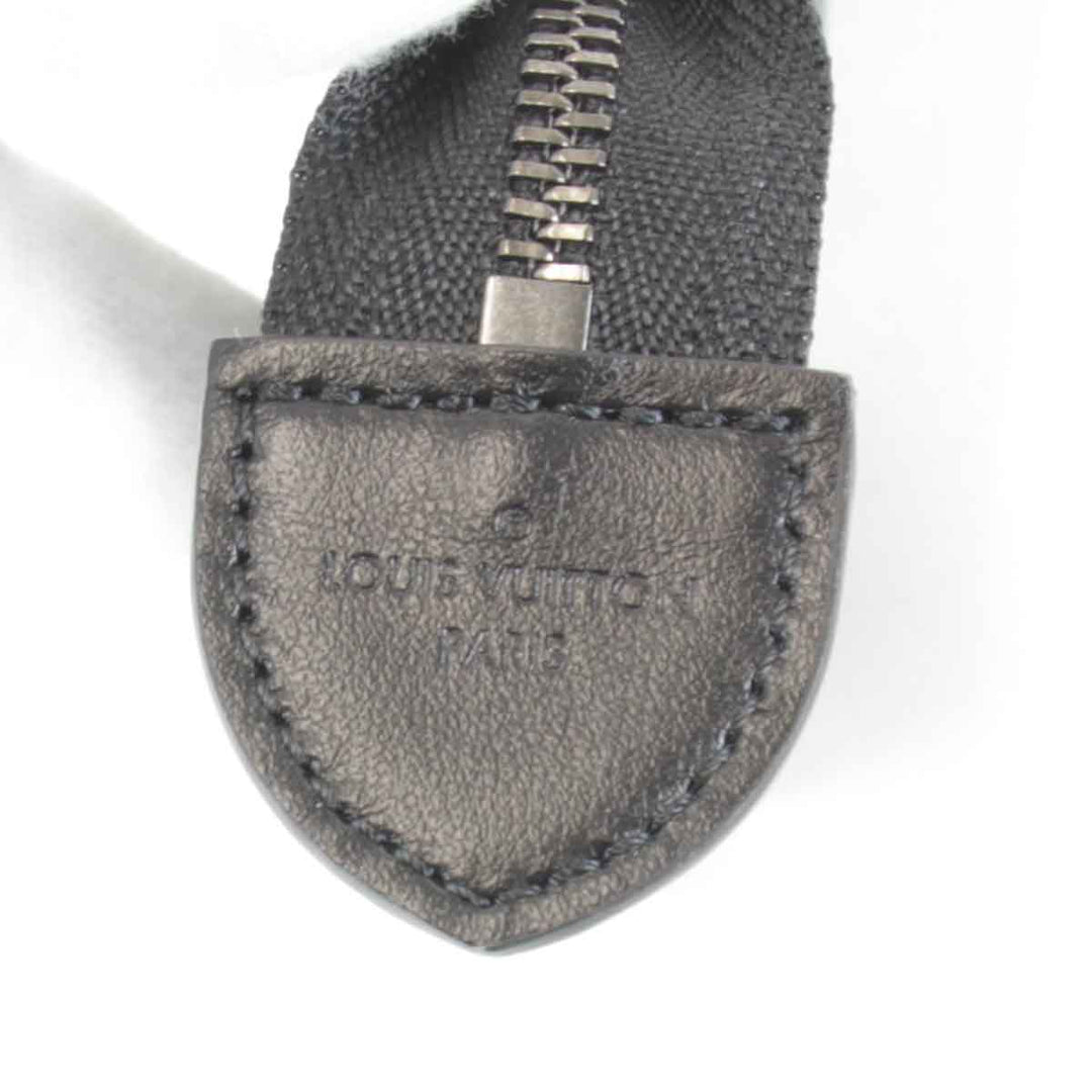 美品『USED』 
LOUIS VUITTON ルイ・ヴィトン 
 ポシェットクレ ヴォワヤージュ M82776 キーケース 
モノグラムエクリプス ブラック