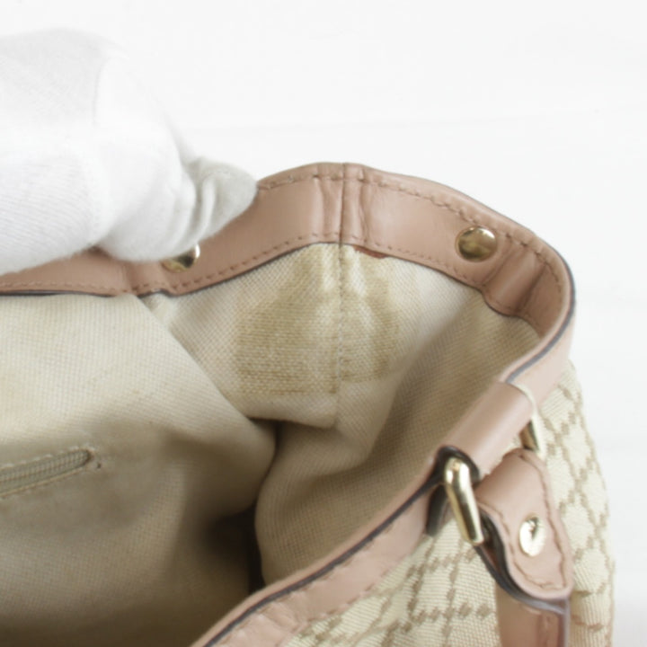 『USED』 
GUCCI グッチ 
 211944 486628 ハンドバッグ 
キャンバス ベージュ