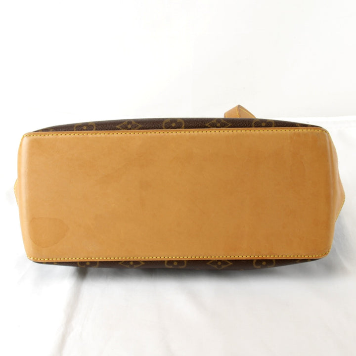 良品『USED』 
LOUIS VUITTON ルイ・ヴィトン 
 カバピアノ M51148 ハンドバッグ 
モノグラムキャンバス モノグラム オーソドックスな形 染み少なめ