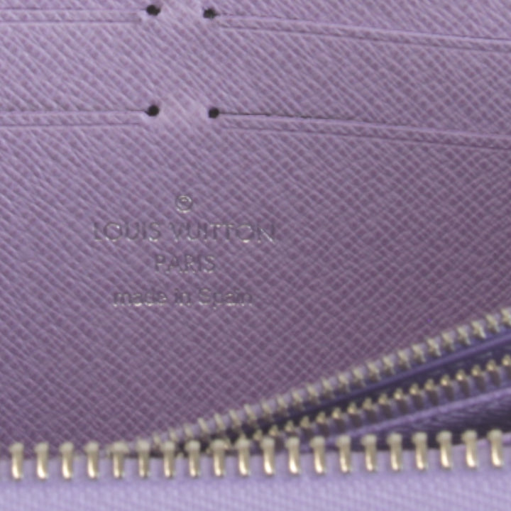 【価格改定】美品『USED』 
LOUIS VUITTON ルイ・ヴィトン 
 ジッピーウォレット リラ M6066B 長財布 
エピレザー パープル