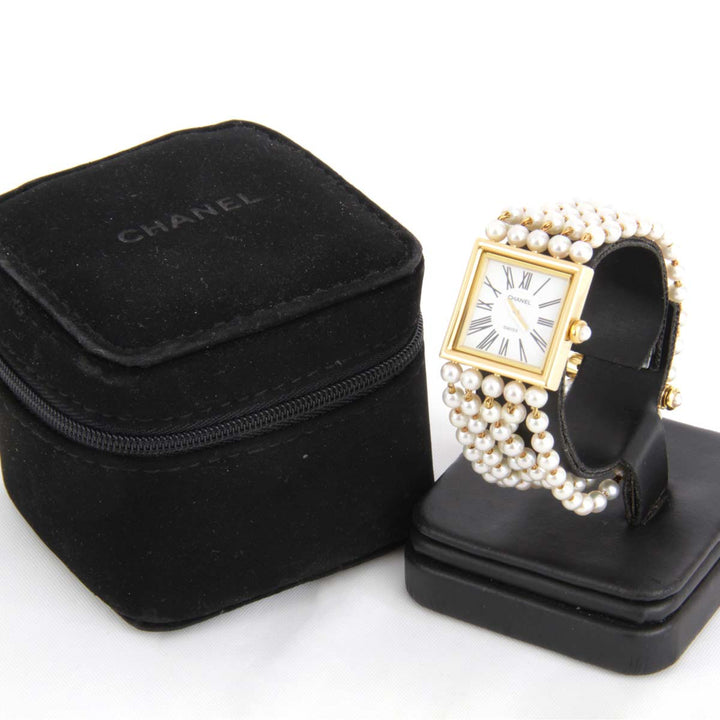良品『USED』 
CHANEL  マドモアゼル H0007 
腕時計
 クォーツ レディース