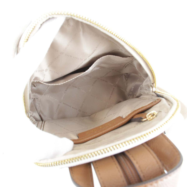 美品『USED』 
Michael Kors マイケルコース 
 MKシグネチャー リュック・デイパック 
PVCコーティングキャンバス ホワイト