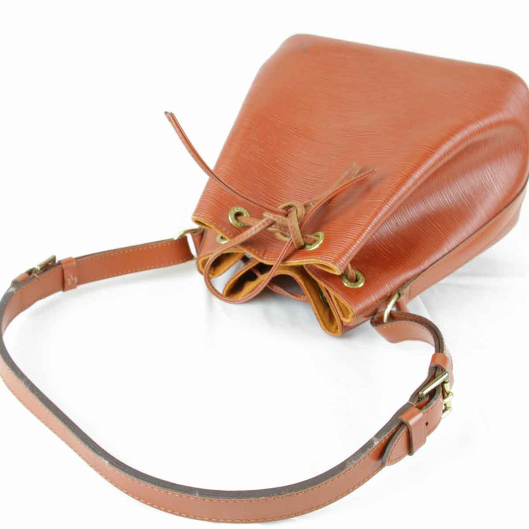 『USED』 
LOUIS VUITTON ルイ・ヴィトン 
 ノエ M44003 ショルダーバッグ 
エピレザー ブラウン