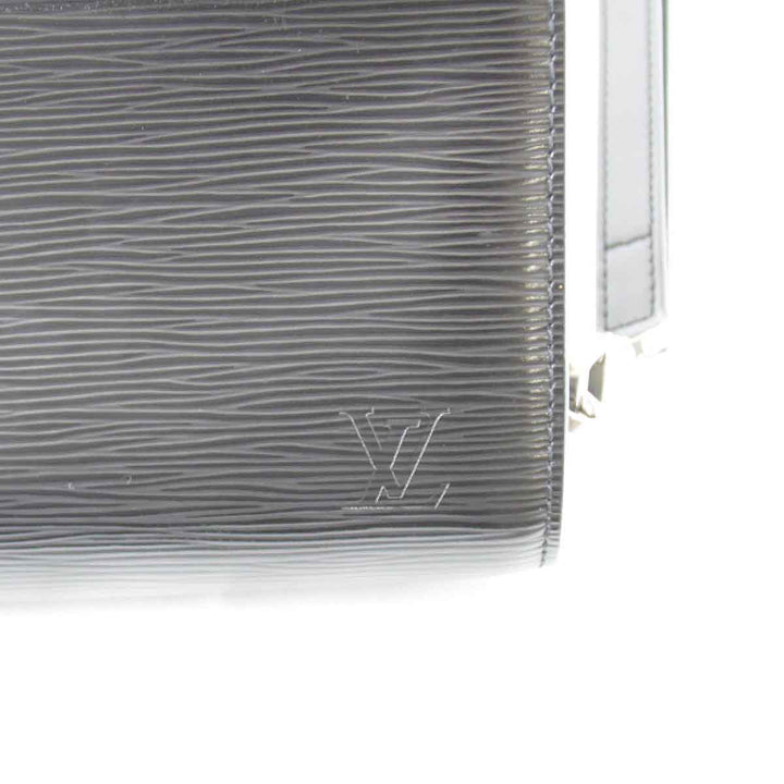 良品『USED』 
LOUIS VUITTON ルイ・ヴィトン 
 オシュ M59362 セカンドバッグ 
エピレザー ブラック