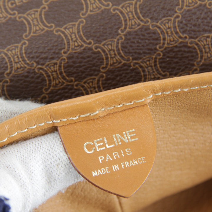 『USED』 
CELINE セリーヌ 
 C.E06-1 リュック・デイパック 
PVCコーティングキャンバス/レザー ブラウン