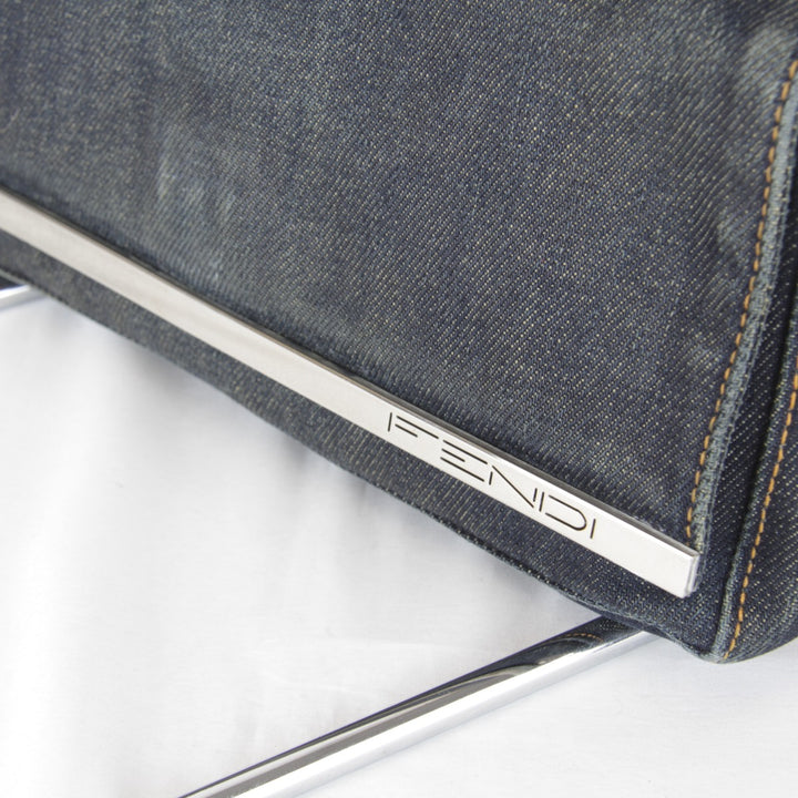 【価格改定】『USED』 
FENDI フェンディ 
 ロゴ ワンショルダー ショルダーバッグ 
デニム ネイビー
