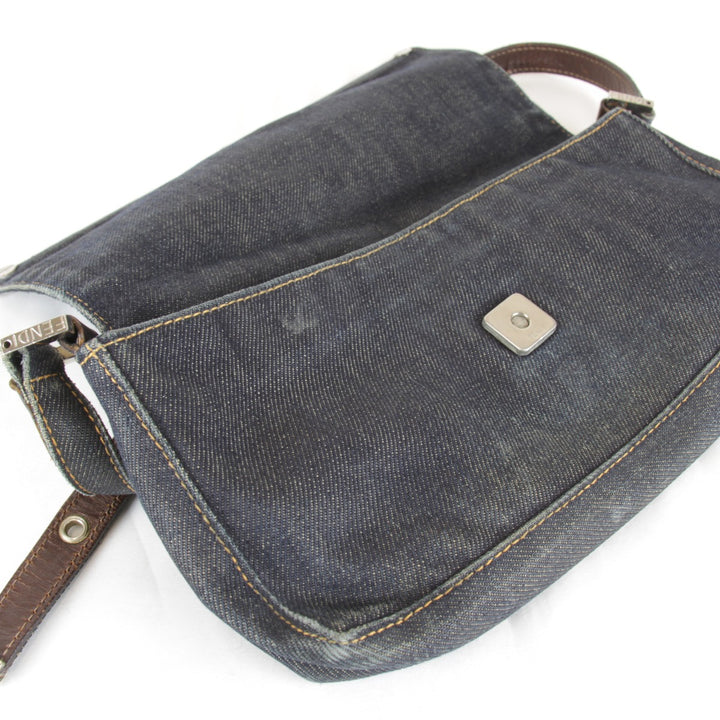 【価格改定】『USED』 
FENDI フェンディ 
 ロゴ ワンショルダー ショルダーバッグ 
デニム ネイビー