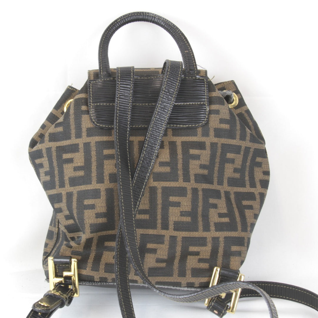 『USED』 
FENDI フェンディ 
 ズッカ リュック・デイパック 
キャンバス カーキ