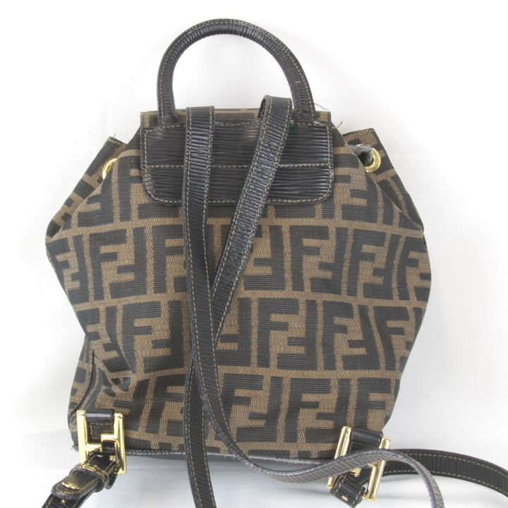 『USED』 
FENDI フェンディ 
 ズッカ リュック・デイパック 
キャンバス カーキ