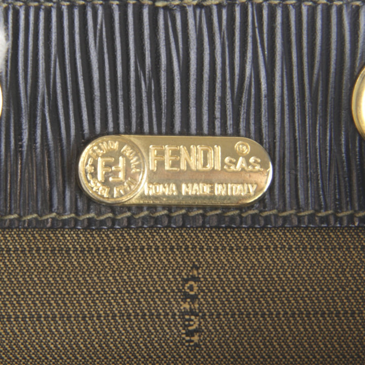『USED』 
FENDI フェンディ 
 ズッカ リュック・デイパック 
キャンバス カーキ