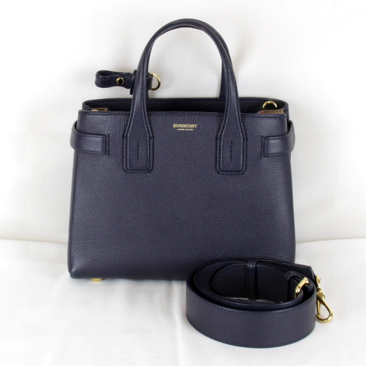 良品『USED』 
BURBERRY バーバリー 
 スモールバナー 2WAY ハンドバッグ 
レザー ネイビー