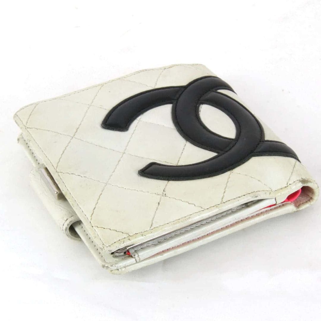 『USED』 
CHANEL シャネル 
 カンボンライン 二つ折り財布 
レザー ホワイト