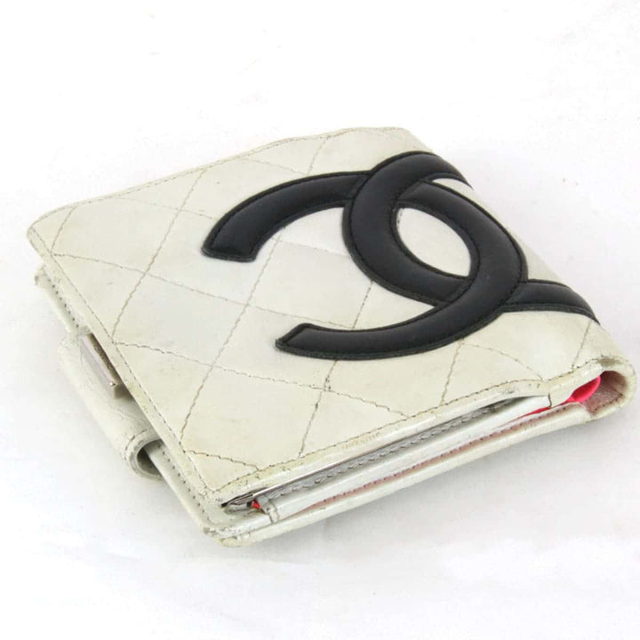 『USED』 
CHANEL シャネル 
 カンボンライン 二つ折り財布 
レザー ホワイト
