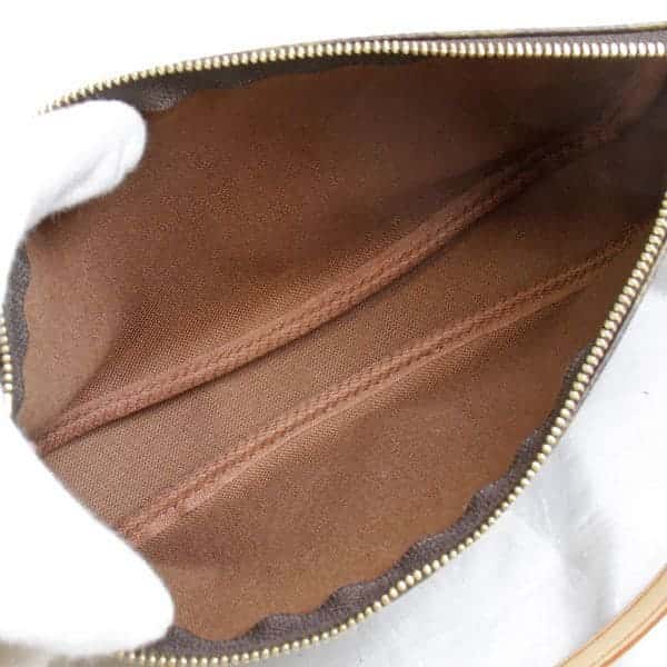 美品『USED』 
LOUIS VUITTON ルイ・ヴィトン 
 ポシェットアクセソワール M51980 アクセサリーポーチ 
モノグラムキャンバス モノグラム
