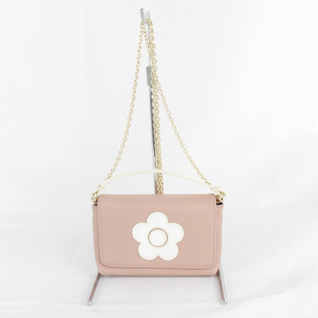 美品『USED』 
MARY QUANT マリークヮント 
 ショルダーバッグ 
レザー ピンク