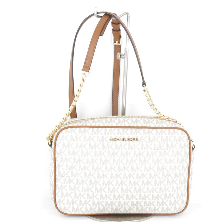 美品『USED』 
Michael Kors マイケルコース 
 MKシグネチャー カメラバッグ ミディアム ショルダーバッグ 
レザー ホワイト