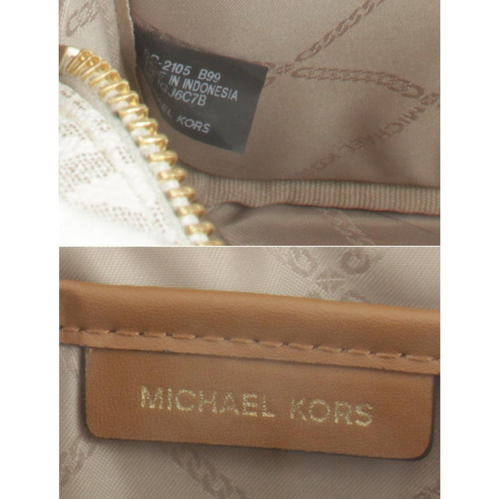 美品『USED』 
Michael Kors マイケルコース 
 MKシグネチャー カメラバッグ ミディアム ショルダーバッグ 
レザー ホワイト
