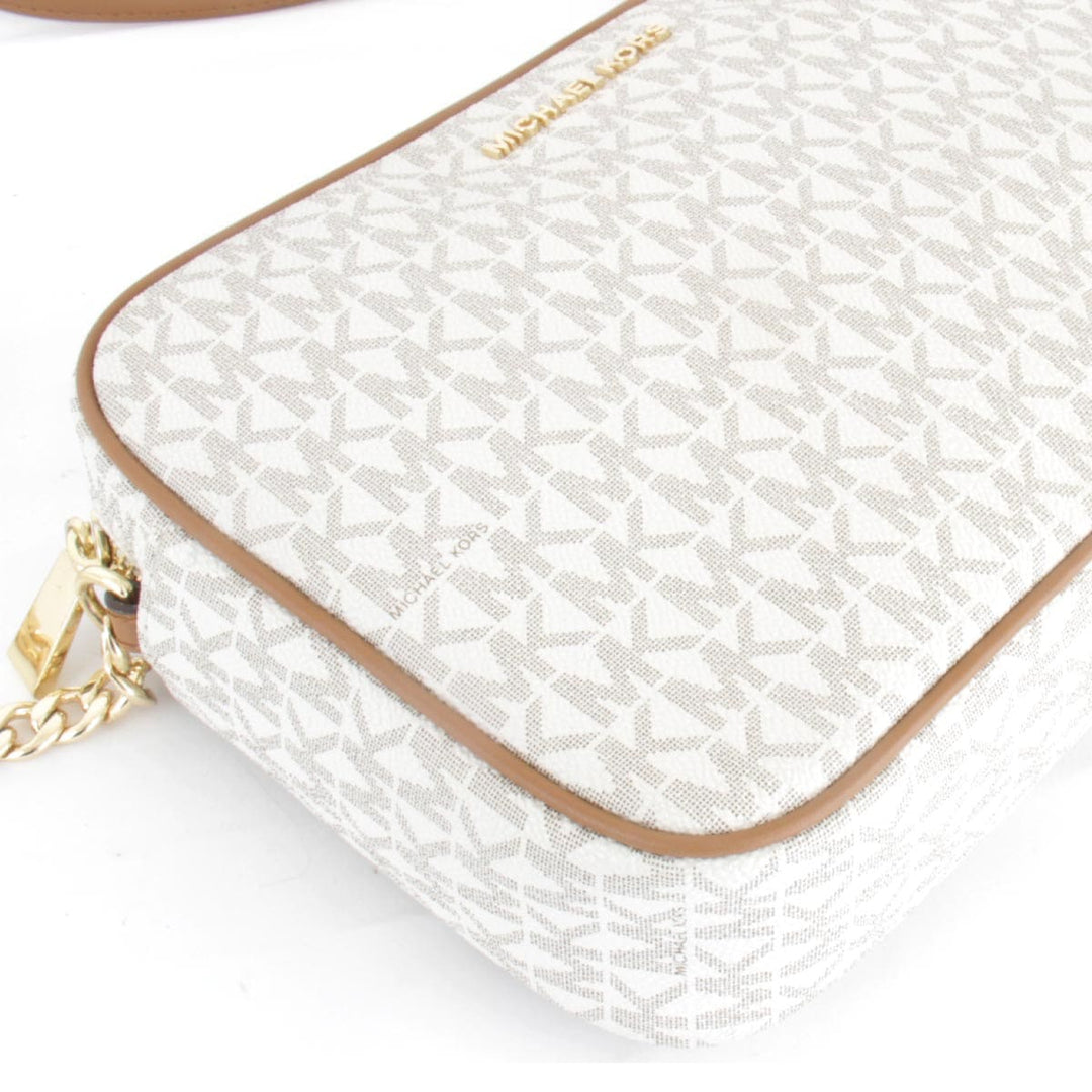 美品『USED』 
Michael Kors マイケルコース 
 MKシグネチャー カメラバッグ ミディアム ショルダーバッグ 
レザー ホワイト