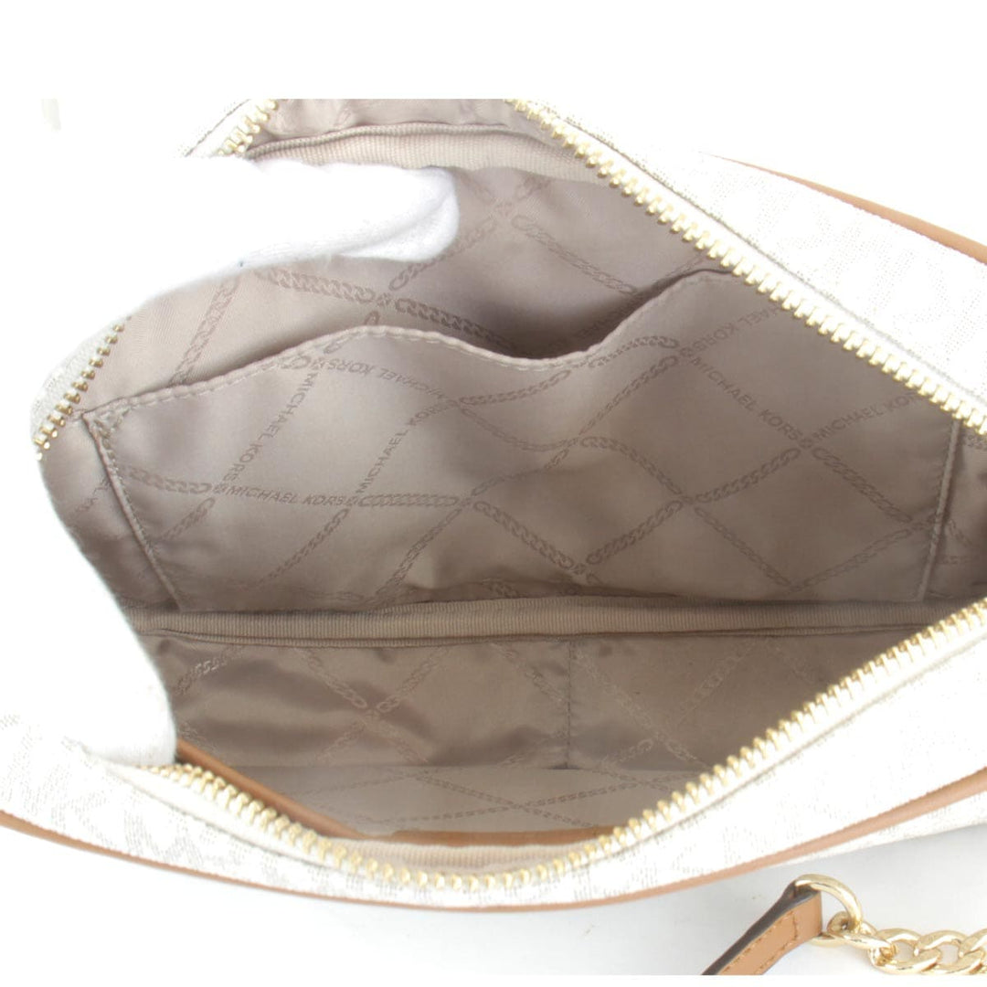 美品『USED』 
Michael Kors マイケルコース 
 MKシグネチャー カメラバッグ ミディアム ショルダーバッグ 
レザー ホワイト