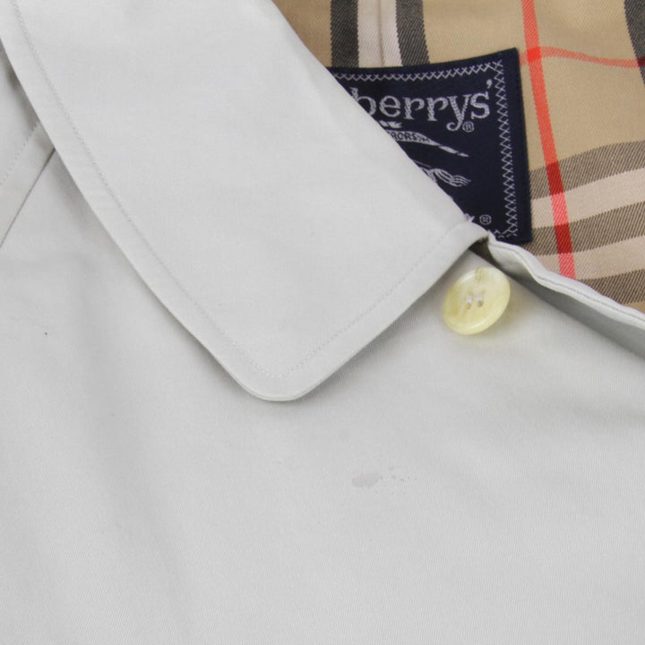 『USED』 
BURBERRY バーバリー 
 WRO50-902-01 ステンカラーコート 
コットン ベージュ