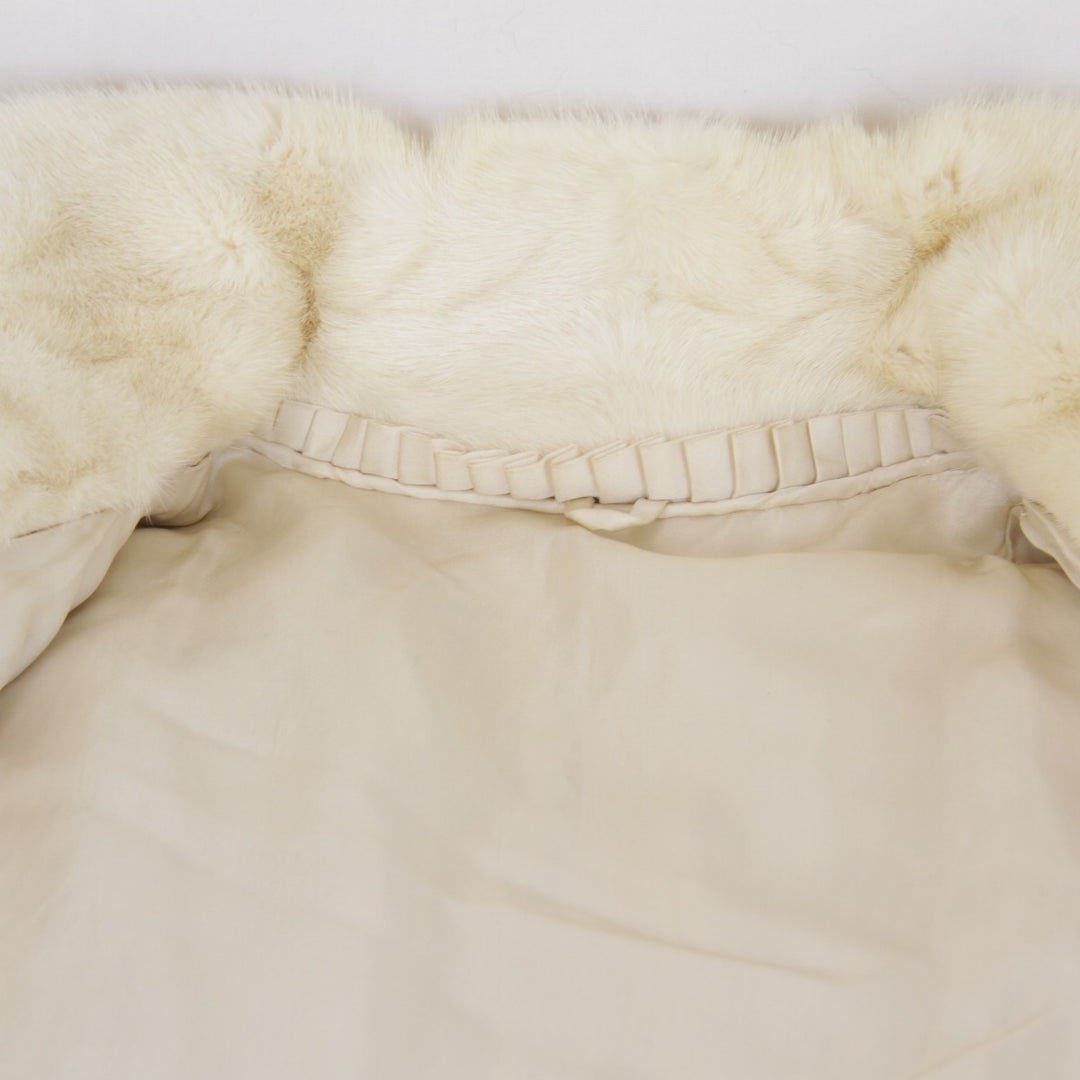 美品『USED』 
SAGA MINK サガミンク 
 毛皮 
ミンク ホワイト