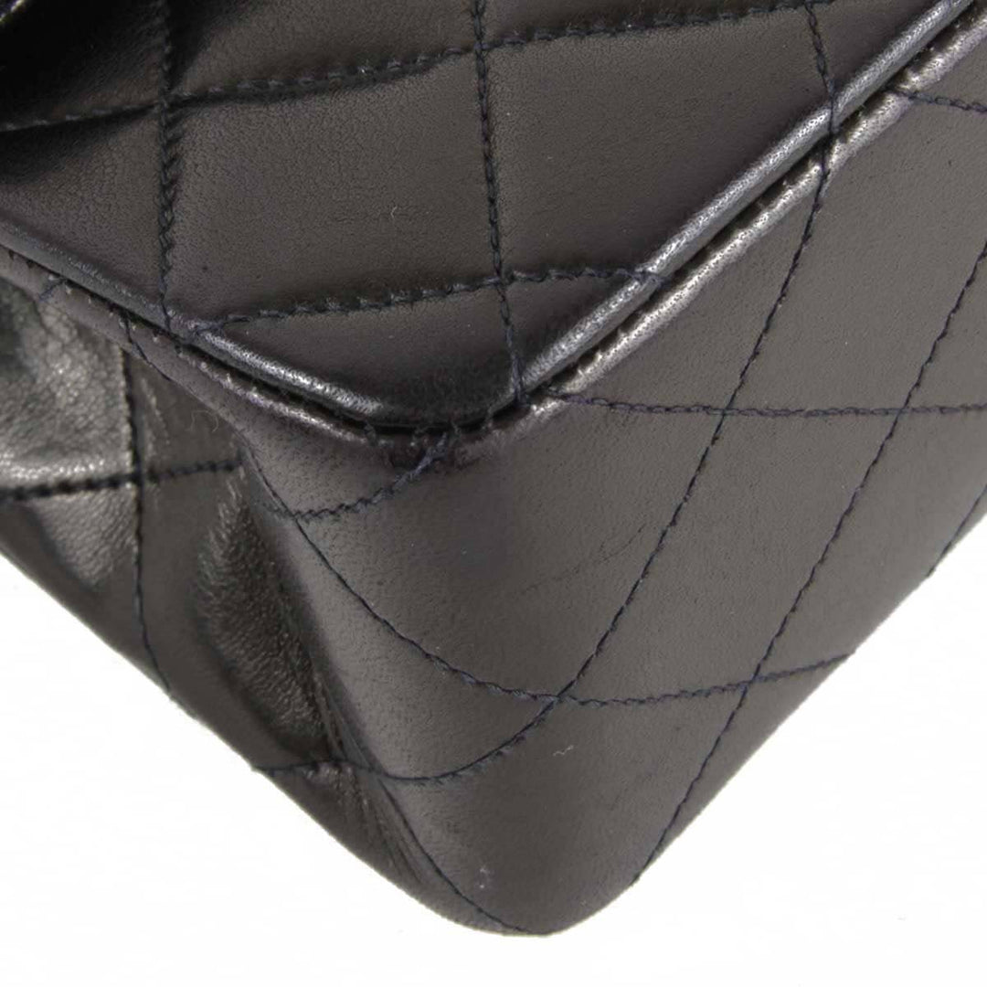 良品『USED』 
CHANEL シャネル 
 ダブルフラップマトラッセ23 ショルダーバッグ 
ラムスキン ブラック
