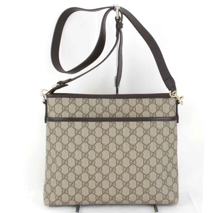 美品『USED』 
GUCCI グッチ 
 388924 213317 ショルダーバッグ 
GGスプリームキャンバス ブラウン