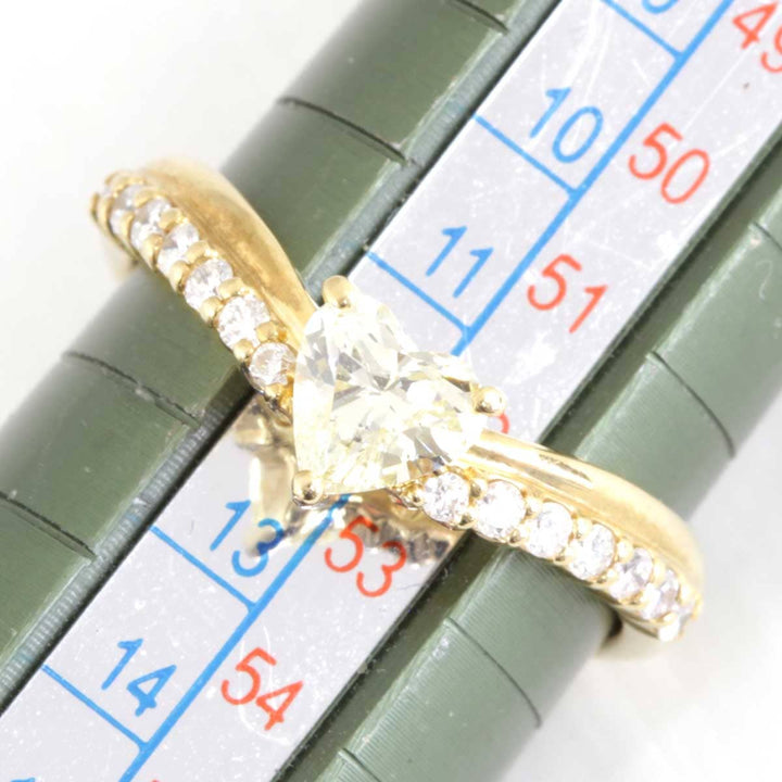 美品『USED』 K18 
リング・指輪
 イエローダイヤモンド 0.55 3.8g