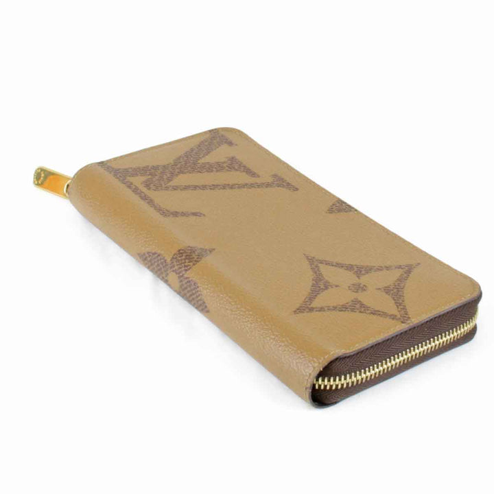 美品『USED』 
LOUIS VUITTON ルイ・ヴィトン 
 ジッピーウォレット M69353 長財布 
モノグラムジャイアント ベージュ