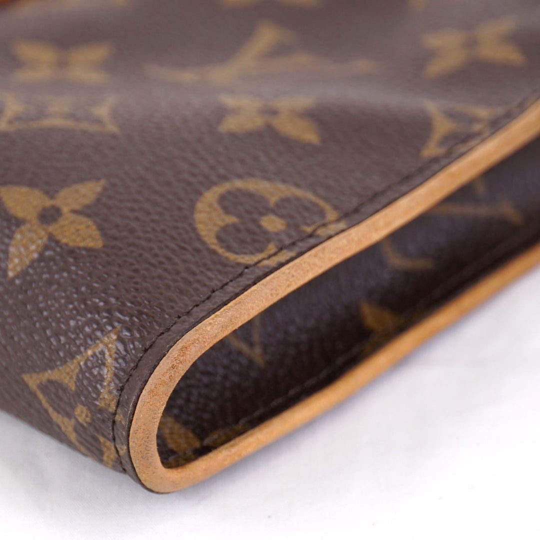 『USED』 
LOUIS VUITTON ルイ・ヴィトン 
 ソフィ M40158 クラッチバッグ 
モノグラムキャンバス モノグラム