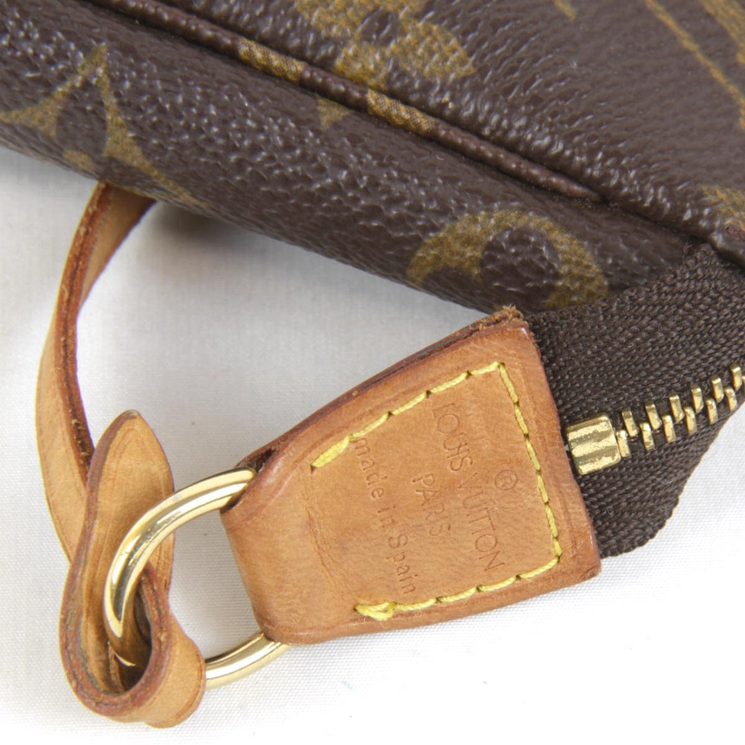 美品『USED』 
LOUIS VUITTON ルイ・ヴィトン 
 アクセソワール M51980 アクセサリーポーチ 
モノグラムキャンバス モノグラム